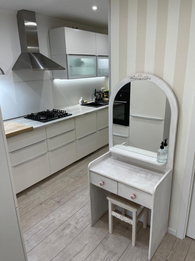 דירות Cosy Apartmant In הודונין מראה חיצוני תמונה