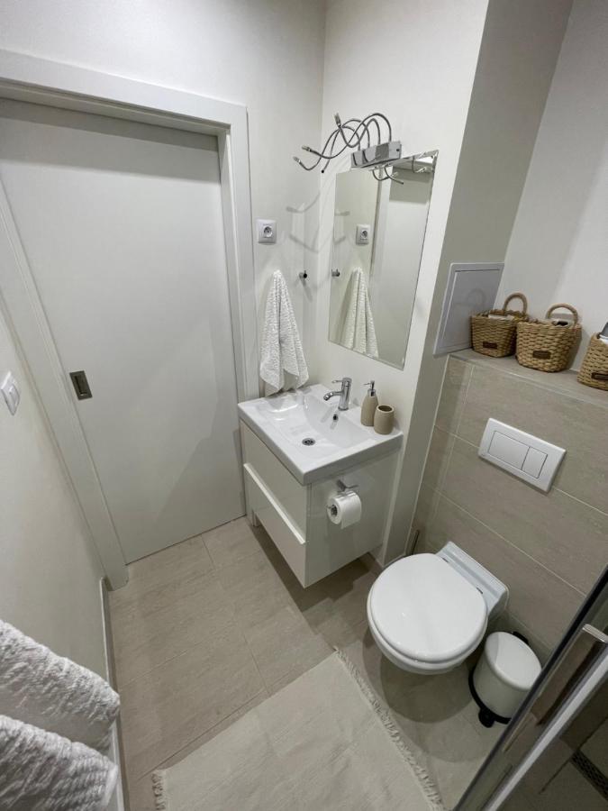 דירות Cosy Apartmant In הודונין מראה חיצוני תמונה